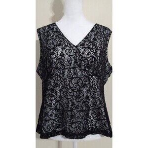 Pretty Lace Crochet Tank Top Size XL